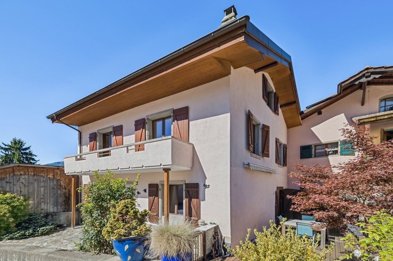 Maison villageoise rénovée vendu à Ollon